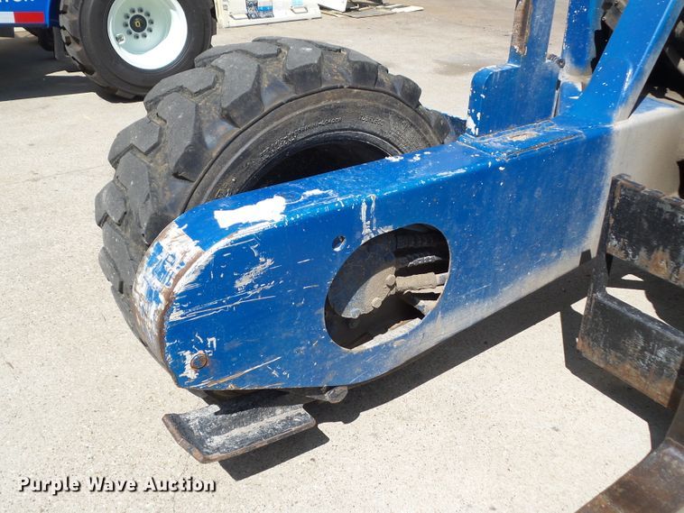 image for item DF0793 1997 Tail Gator 5000AWD forklift