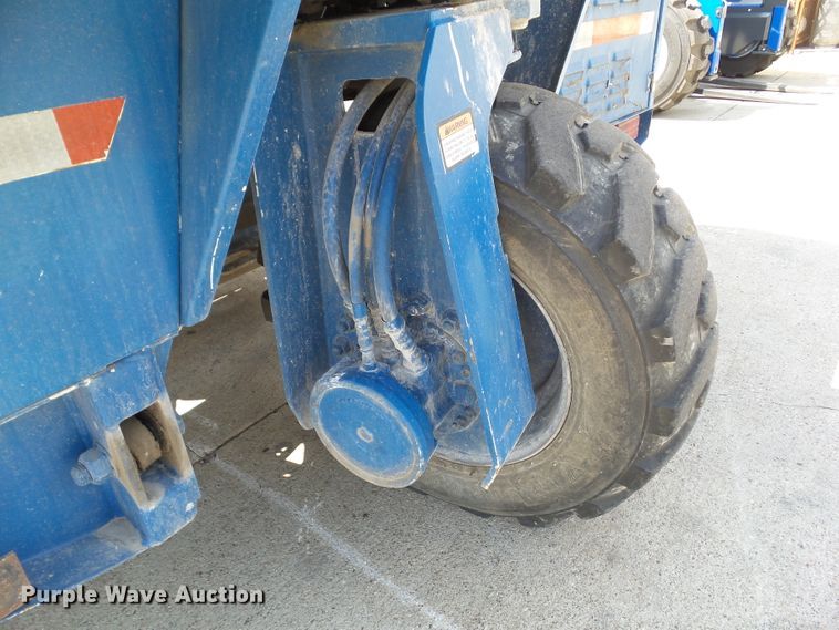 image for item DF0793 1997 Tail Gator 5000AWD forklift