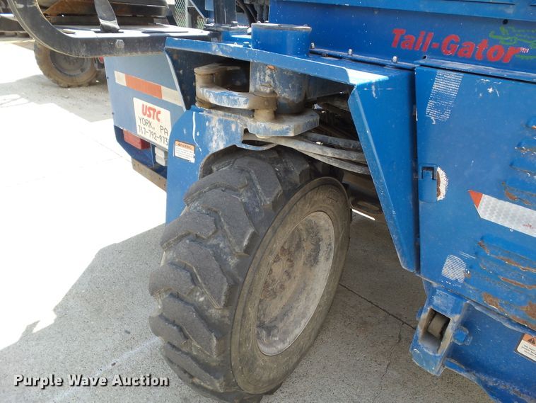 image for item DF0793 1997 Tail Gator 5000AWD forklift