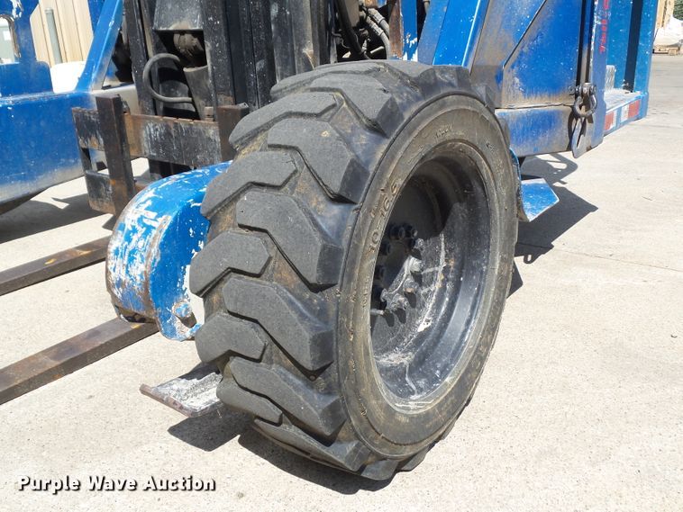 image for item DF0793 1997 Tail Gator 5000AWD forklift