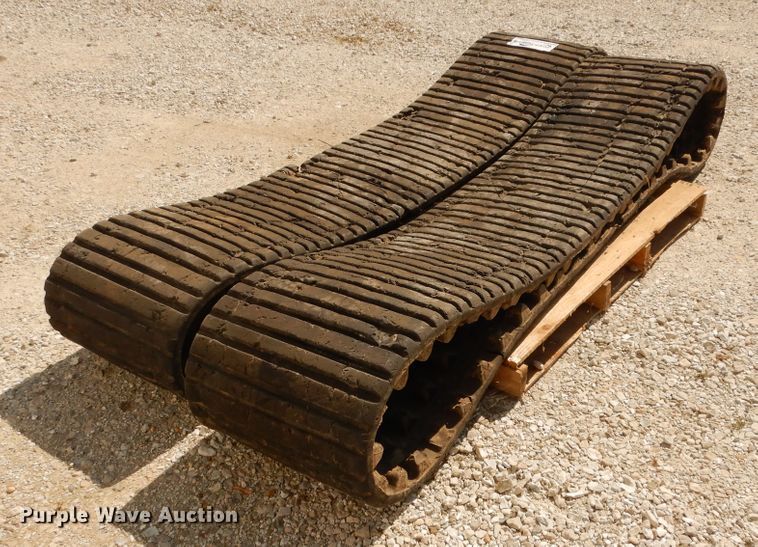 image for item DF6616 2011 Terex PT100G tracks