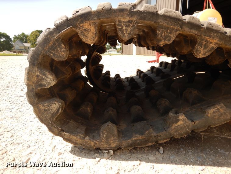 image for item DF6616 2011 Terex PT100G tracks