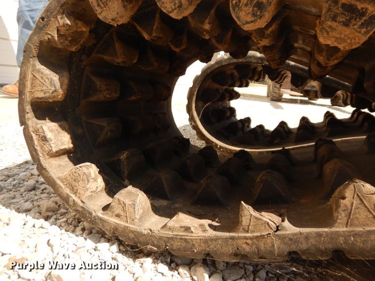 image for item DF6616 2011 Terex PT100G tracks