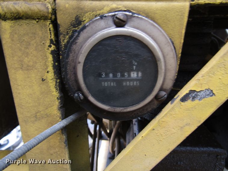 image for item DG1358 1973 International Paystar 5000 pressure digger truck