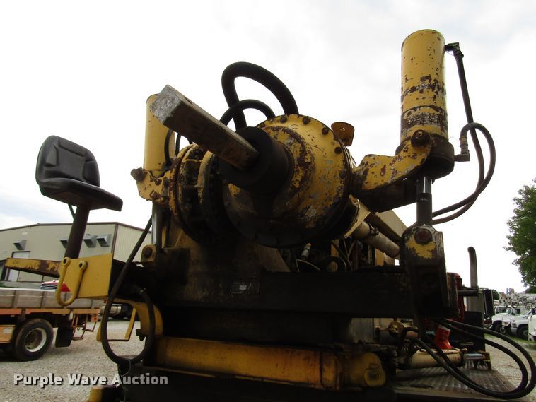 image for item DG1358 1973 International Paystar 5000 pressure digger truck