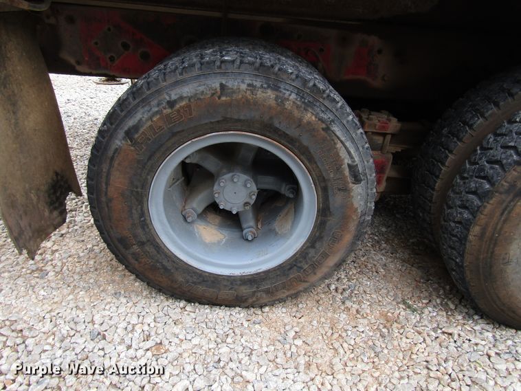 image for item DG1358 1973 International Paystar 5000 pressure digger truck