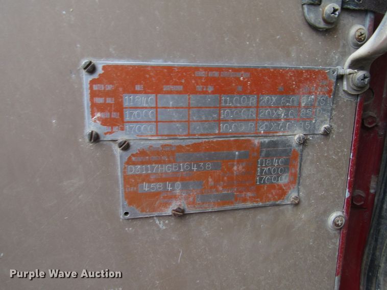 image for item DG1358 1973 International Paystar 5000 pressure digger truck