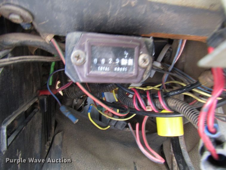 image for item DG1360 1991 Ford F800 digger derrick truck