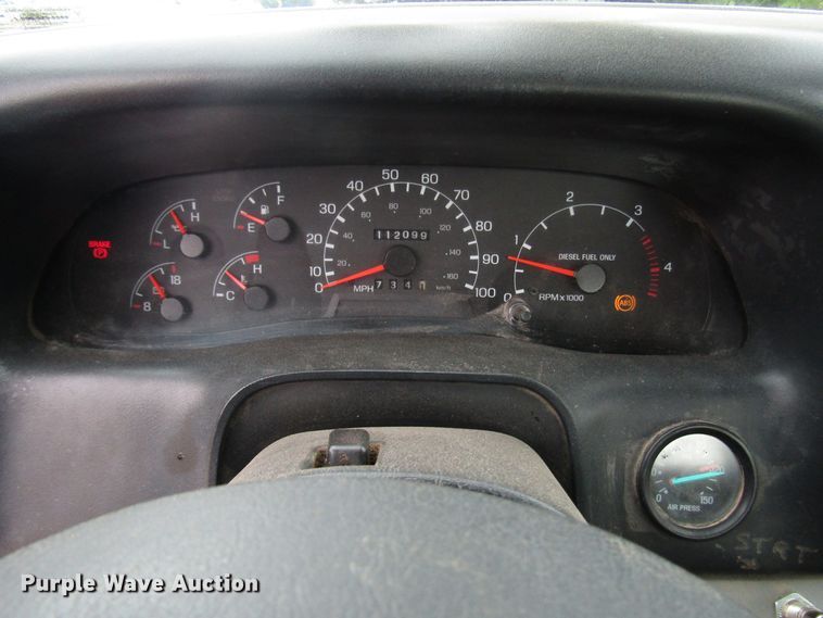 image for item DG1361 2004 Ford F750 Super Duty digger derrick truck