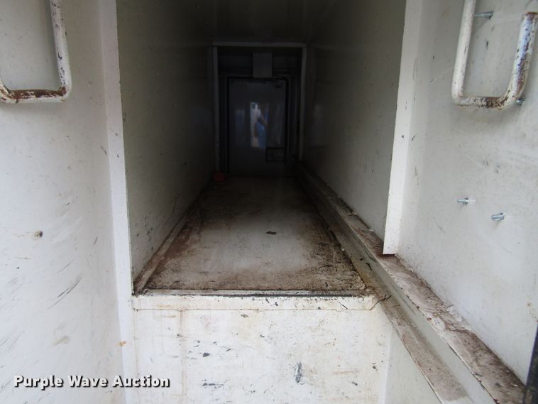 image for item DG1361 2004 Ford F750 Super Duty digger derrick truck