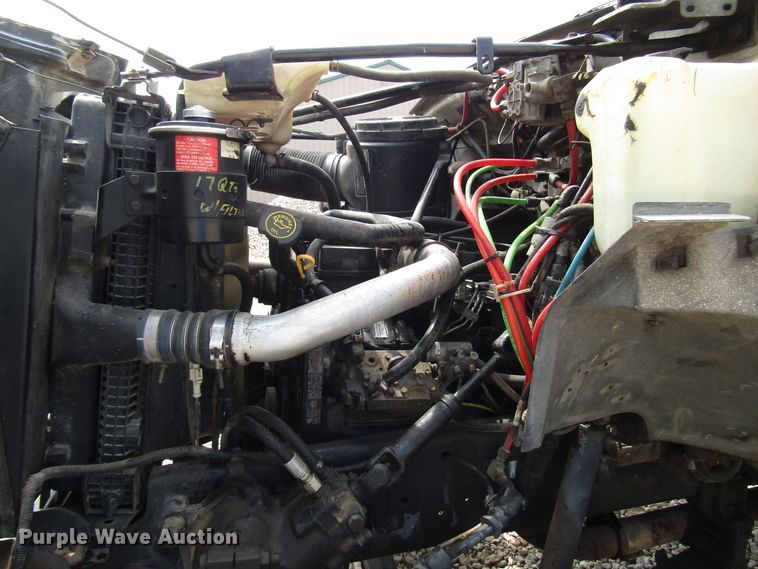 image for item DG1363 1999 Ford F800 digger derrick truck