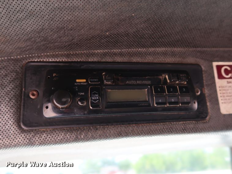 image for item DG3289 1991 Mack CH613 dump truck