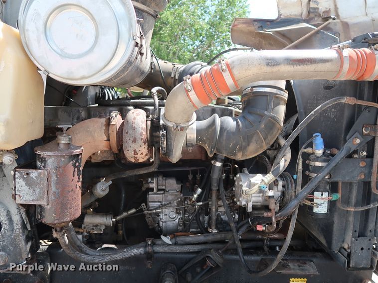 image for item DG3289 1991 Mack CH613 dump truck