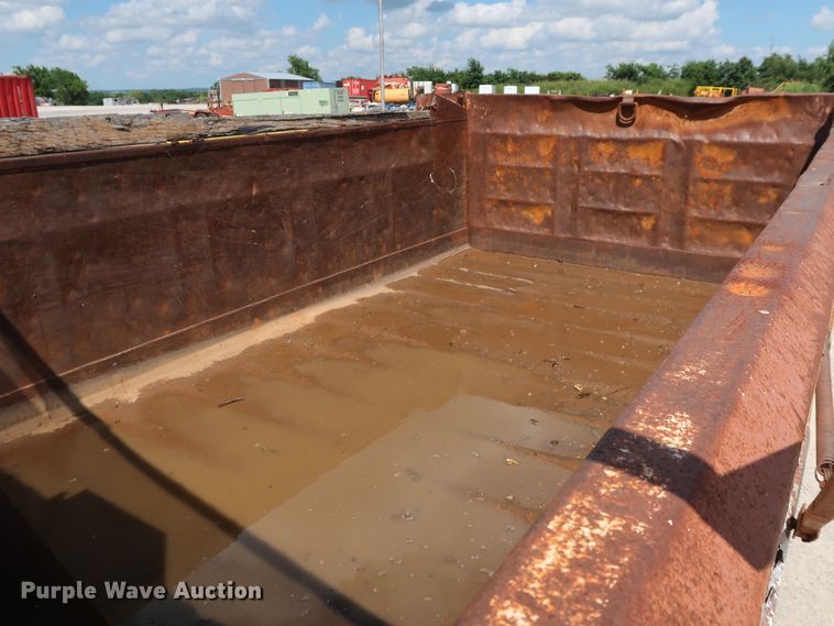 image for item DG3289 1991 Mack CH613 dump truck