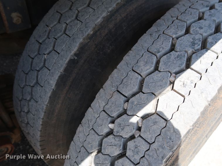 image for item DG3289 1991 Mack CH613 dump truck