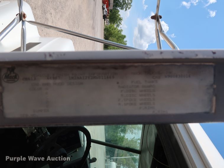 image for item DG3289 1991 Mack CH613 dump truck