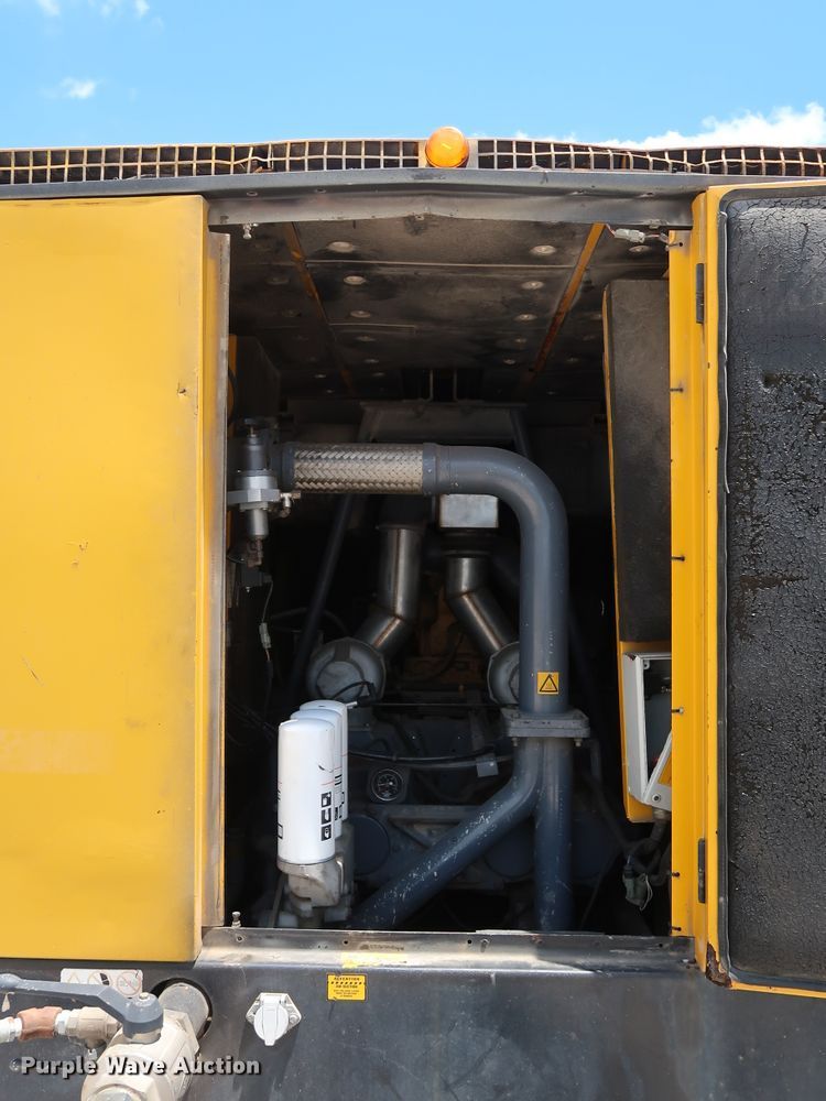 image for item DG4079 2005 Atlas Copco XASE1600 air compressor