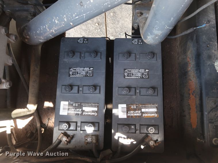 image for item DG4079 2005 Atlas Copco XASE1600 air compressor