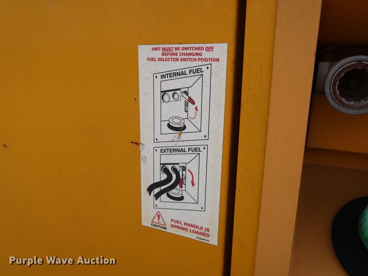 image for item DG4079 2005 Atlas Copco XASE1600 air compressor