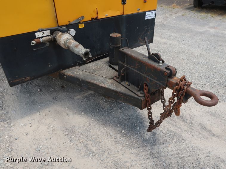 image for item DG4079 2005 Atlas Copco XASE1600 air compressor