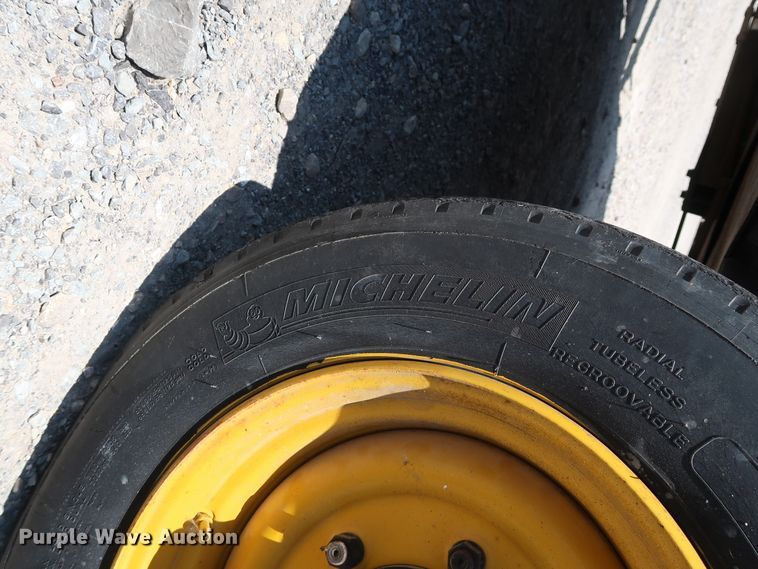 image for item DG4079 2005 Atlas Copco XASE1600 air compressor