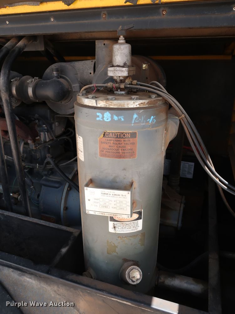 image for item DG4082 2003 Atlas Copco XAS186 air compressor