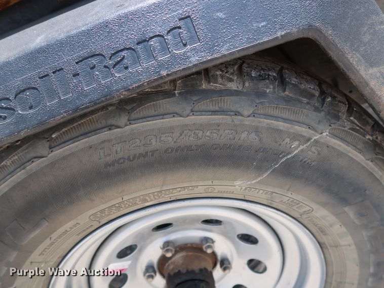 image for item DG4082 2003 Atlas Copco XAS186 air compressor