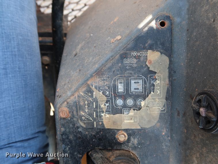 image for item DG4085 2011 Vermeer D24X40 Series II Navigator directional boring unit