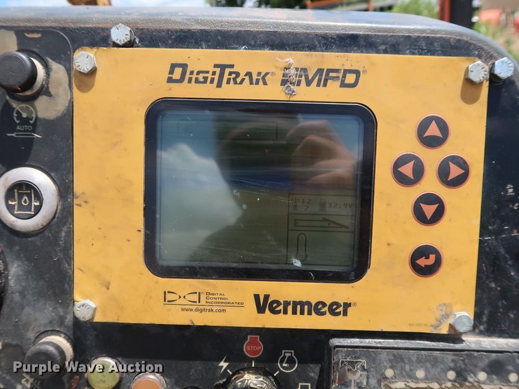image for item DG4085 2011 Vermeer D24X40 Series II Navigator directional boring unit