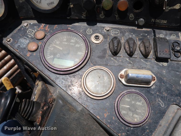 image for item DG4085 2011 Vermeer D24X40 Series II Navigator directional boring unit