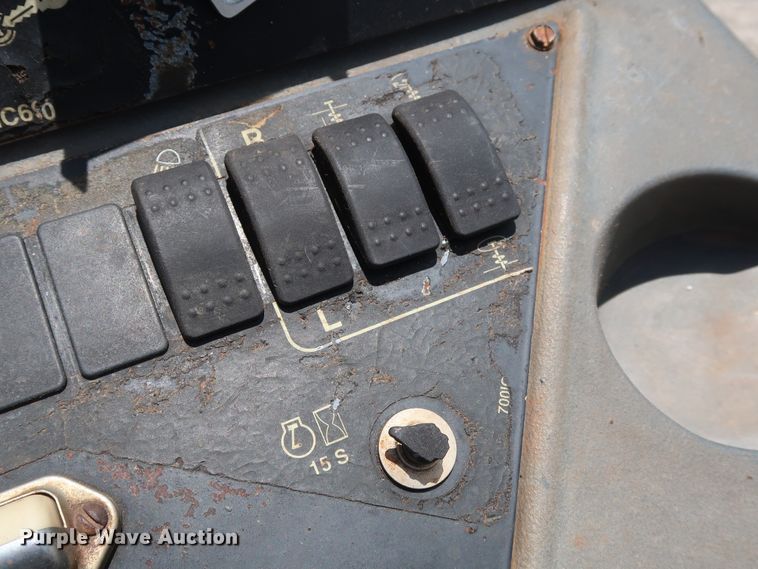 image for item DG4088 2006 Vermeer D36X50 Series II Navigator directional boring unit