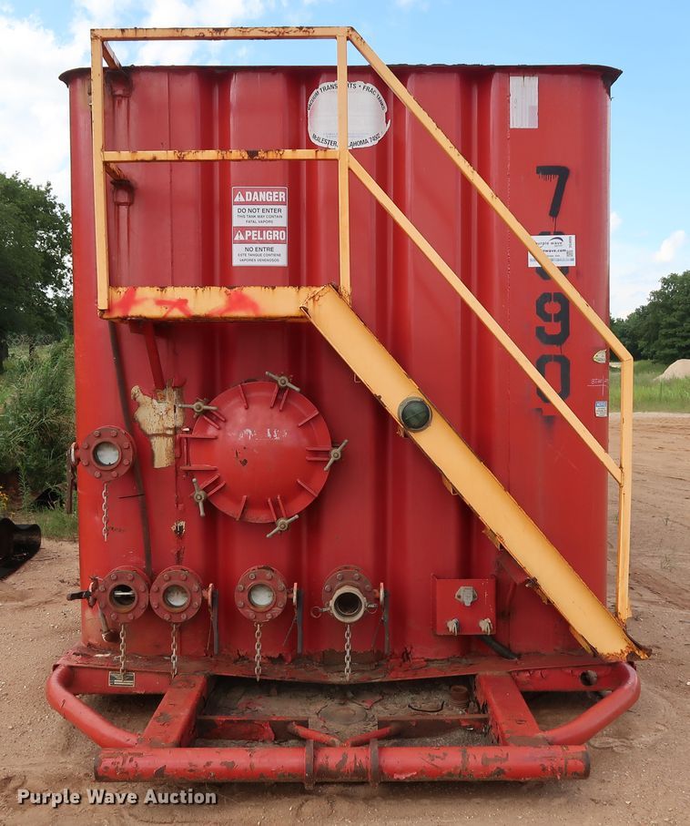 image for item DG4089 2007 Dragon frac trailer