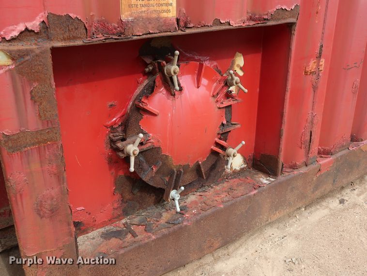 image for item DG4089 2007 Dragon frac trailer