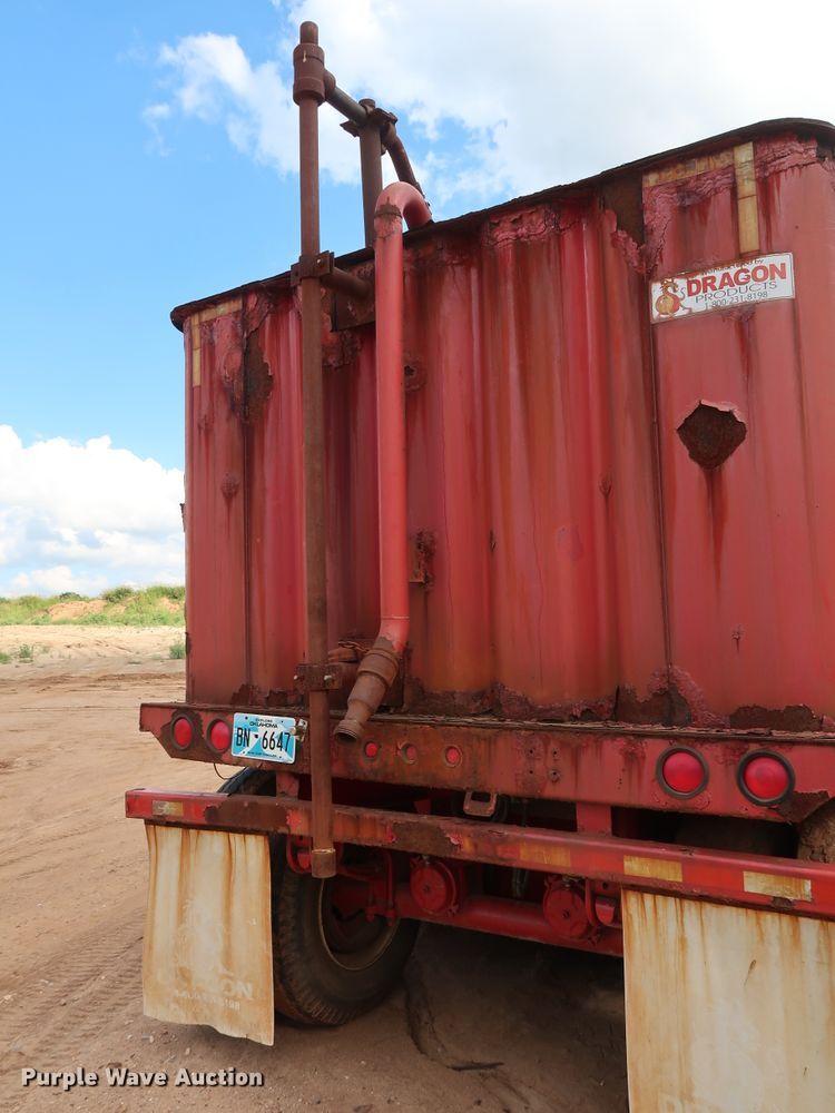 image for item DG4089 2007 Dragon frac trailer