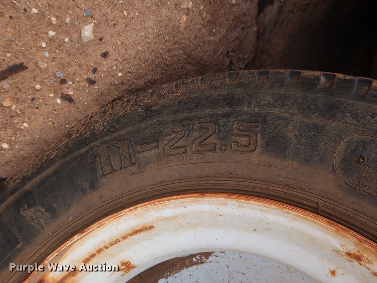 image for item DG4089 2007 Dragon frac trailer