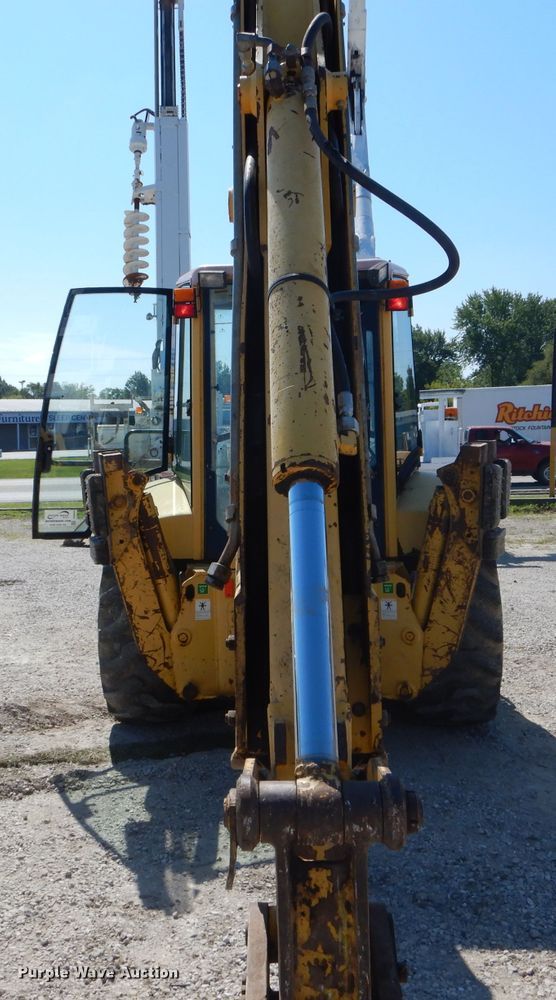 image for item DH6049 2003 Komatsu WB140-2N backhoe