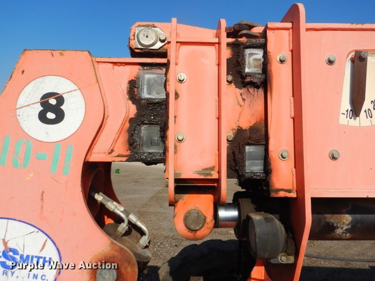 image for item DI2264 2006 SkyTrak 10042 telehandler