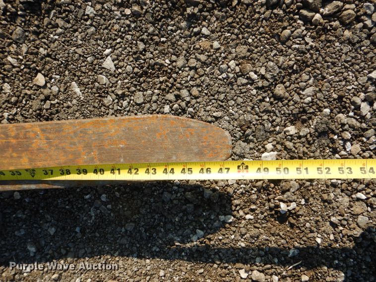 image for item DI2264 2006 SkyTrak 10042 telehandler