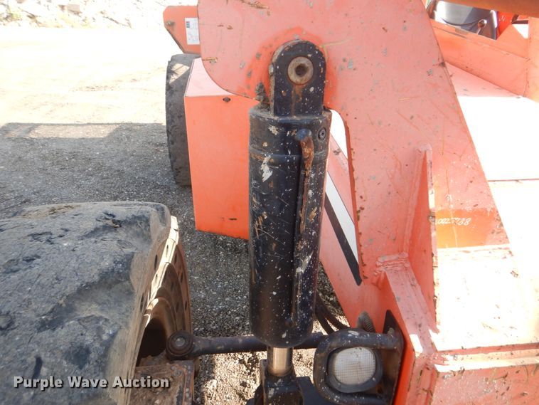 image for item DI2264 2006 SkyTrak 10042 telehandler