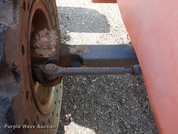 image for item DI2264 2006 SkyTrak 10042 telehandler