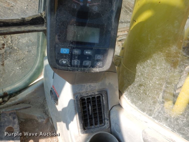 image for item DI2265 2005 Kobelco SK330LC excavator