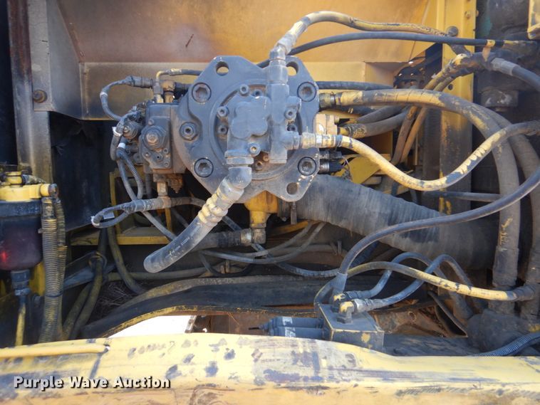 image for item DI2265 2005 Kobelco SK330LC excavator