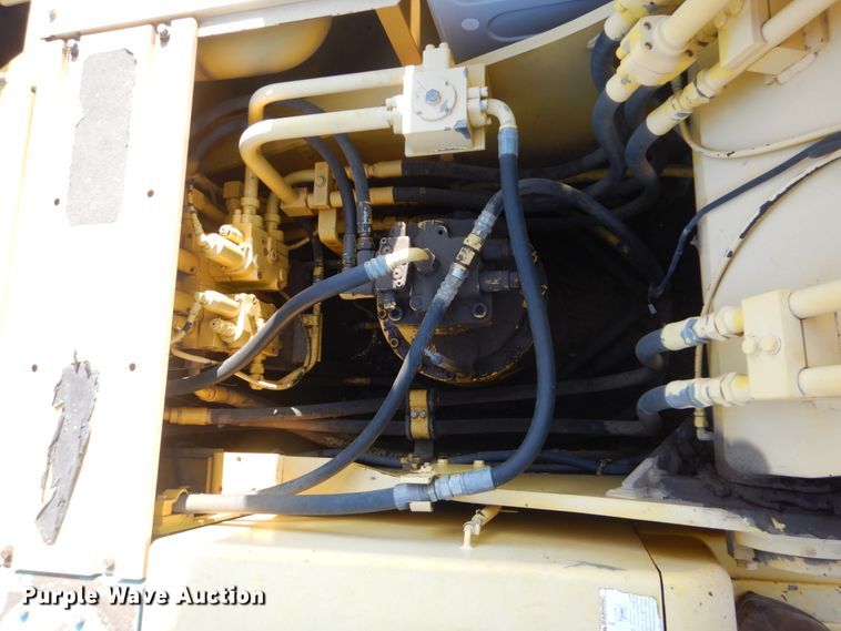 image for item DI2265 2005 Kobelco SK330LC excavator