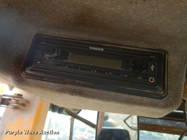 image for item DI2266 2007 Volvo L150E wheel loader