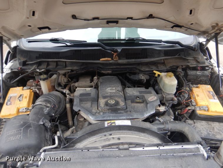 image for item DI2279 2014 Dodge Ram 5500 bucket truck