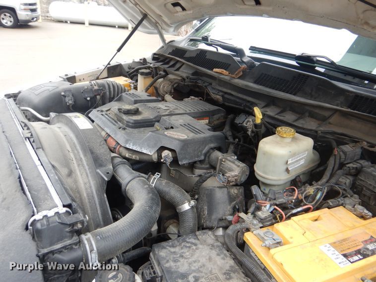 image for item DI2279 2014 Dodge Ram 5500 bucket truck