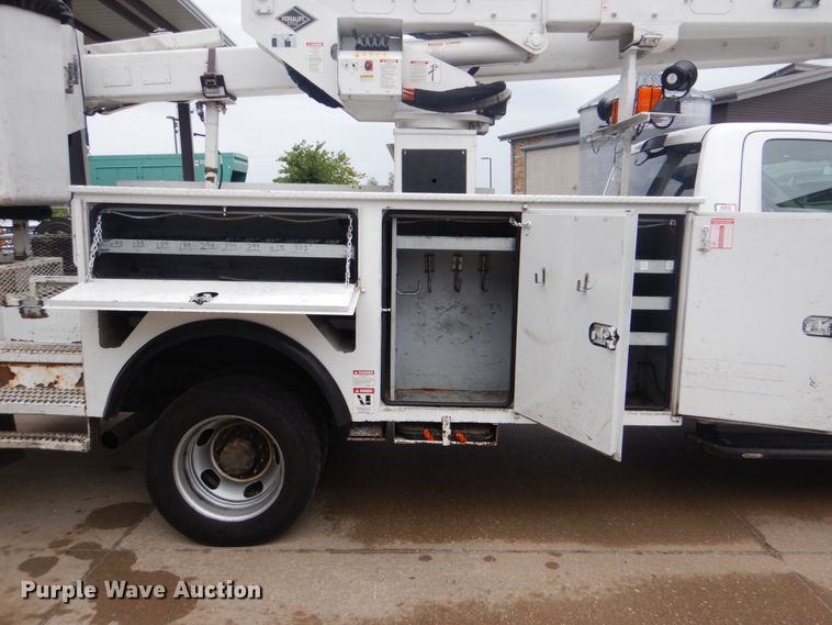 image for item DI2279 2014 Dodge Ram 5500 bucket truck