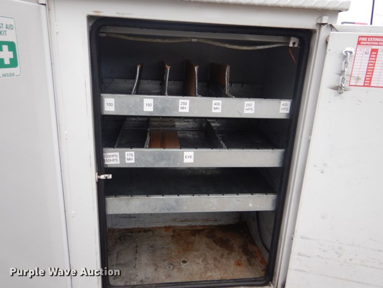 image for item DI2279 2014 Dodge Ram 5500 bucket truck