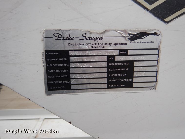 image for item DI2279 2014 Dodge Ram 5500 bucket truck