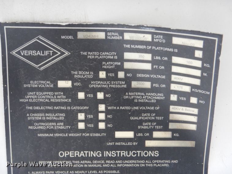 image for item DI2279 2014 Dodge Ram 5500 bucket truck